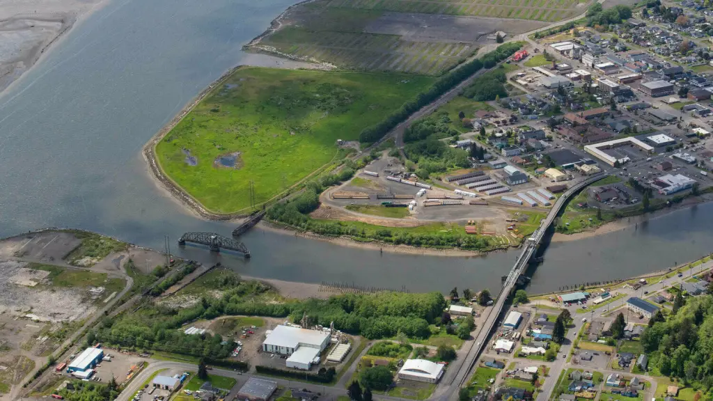 An aerial view of a river flowing through Aberdeen-Hoquiam.